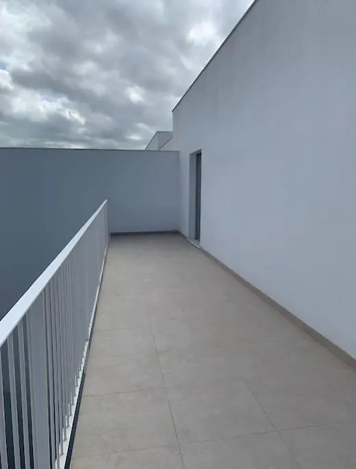 Av. Rio De Barbate 17 Apartment